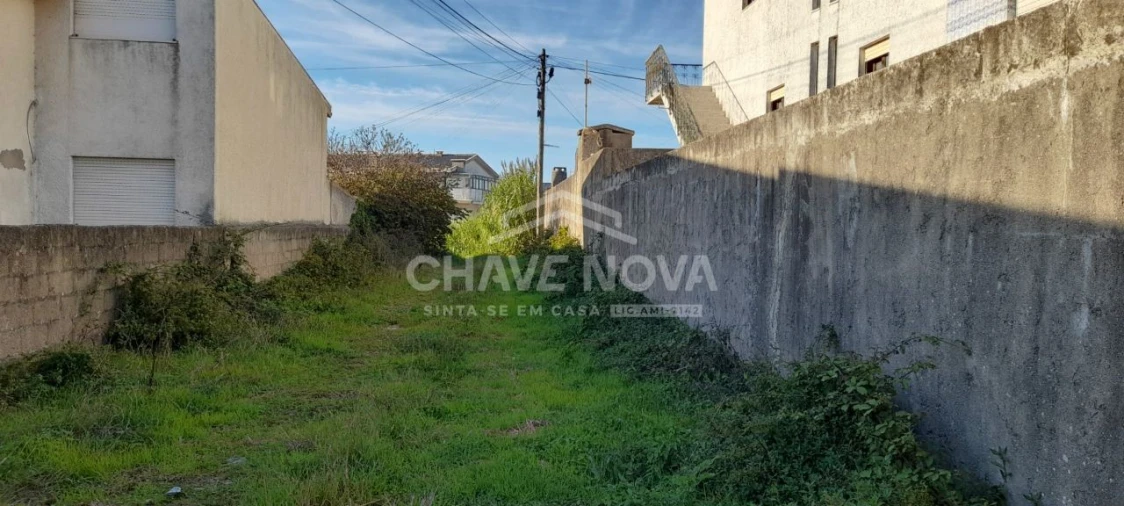 Terreno P/ Prédio para Venda em Mindelo Foto 2