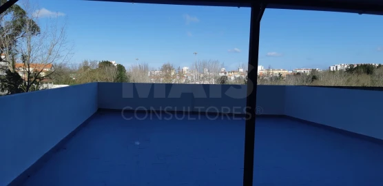 Loja para Venda em Alto do Seixalinho, Santo André e Verderena