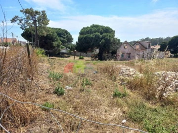 Terreno para Venda em Caparica e Trafaria
