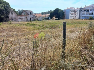 Terreno para Venda em Caparica e Trafaria