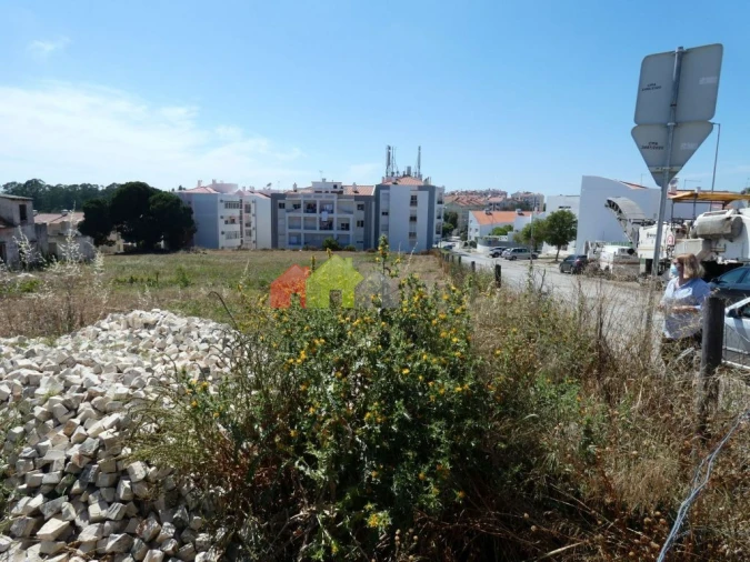 Terreno para Venda em Caparica e Trafaria