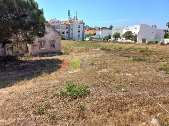 Terreno para Venda em Caparica e Trafaria Foto 3