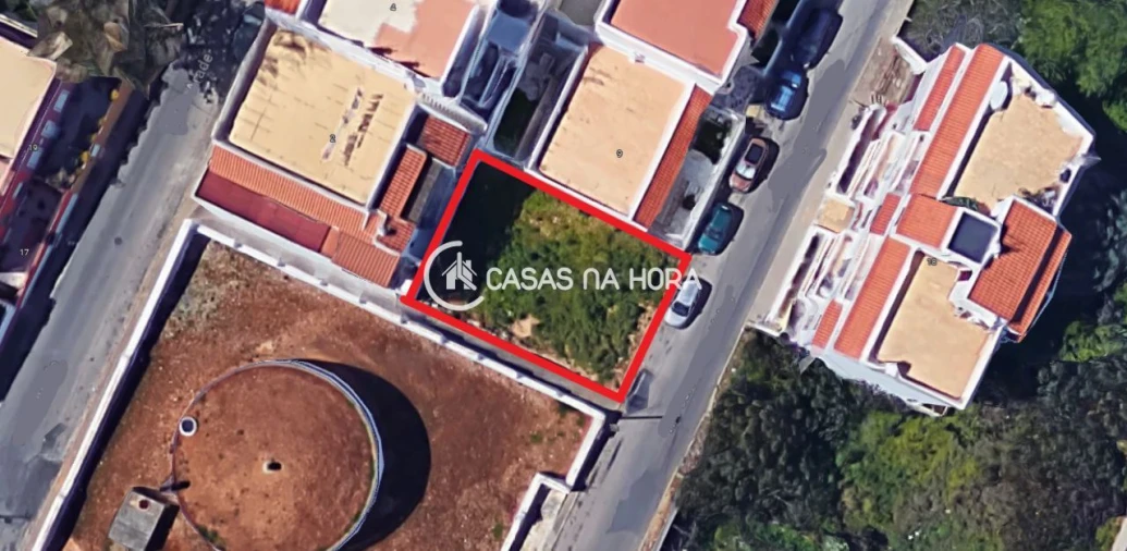 Terreno P/ Prédio para Venda em Estômbar e Parchal Foto 1