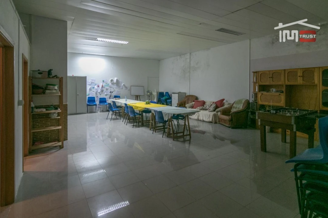 Armazém para Venda em Serpa (Salvador e Santa Maria) Foto 10