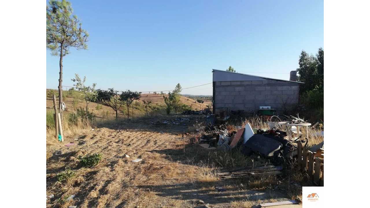 Terreno para Venda em Benquerenças Foto 12
