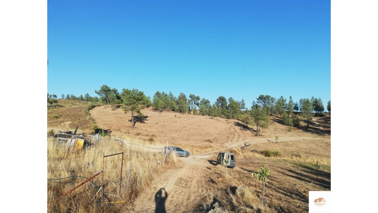 Terreno para Venda em Benquerenças Foto 7