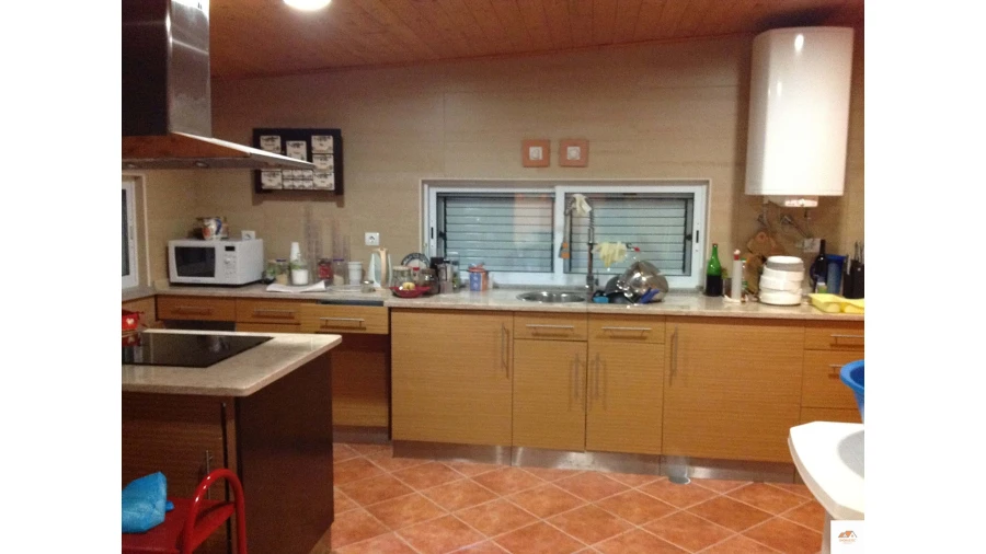 Quinta T3 para Venda em Benquerenças Foto 12