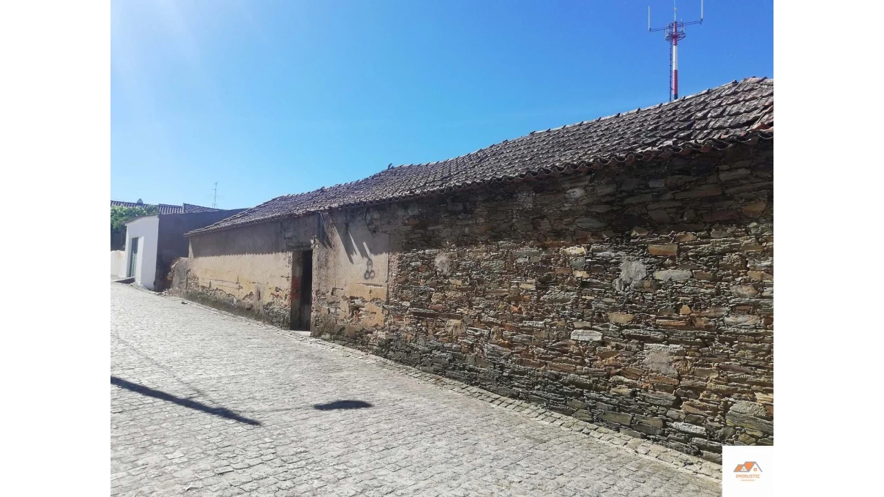 Moradia T3 para Venda em Malpica do Tejo Foto 2