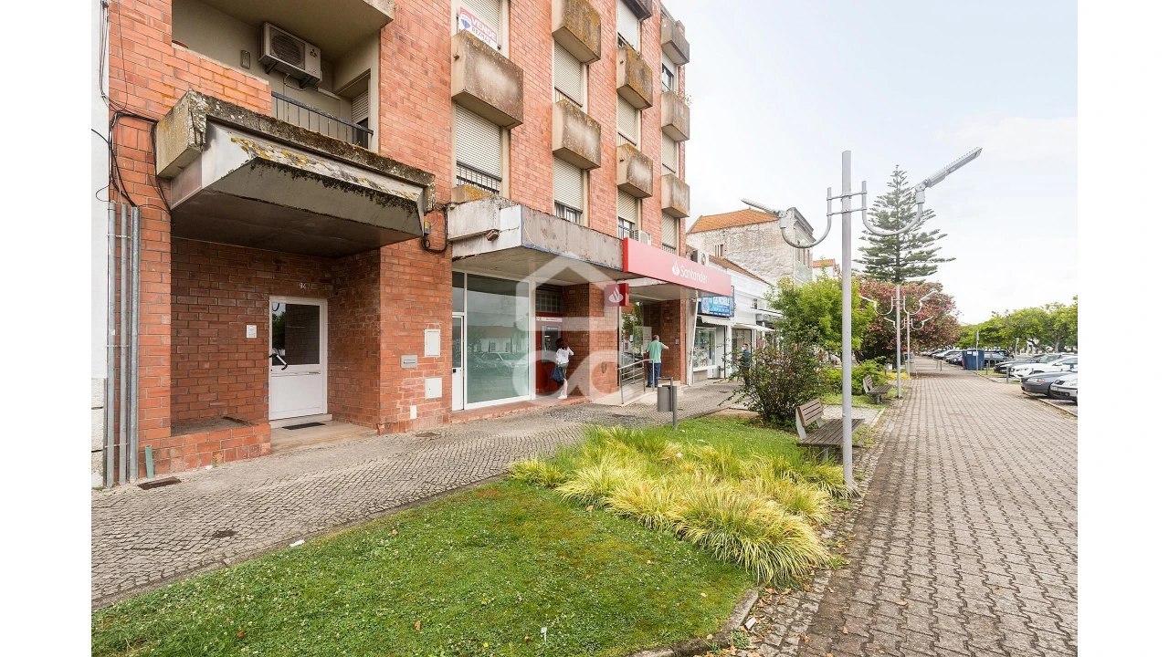 Negócio para Venda em Vendas Novas Foto 12