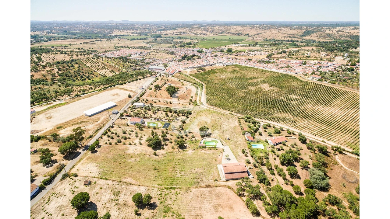 Quinta T3 para Venda em Cabeção Foto 27