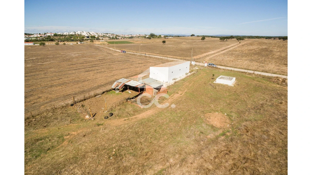 Quinta para Venda em Alcaçovas Foto 2