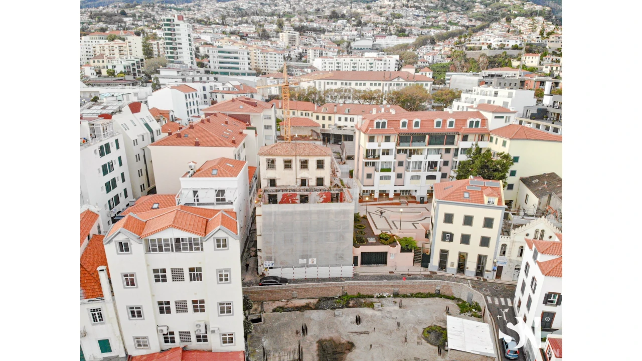 Apartamento T2 para Venda em Funchal (Se) Foto 16