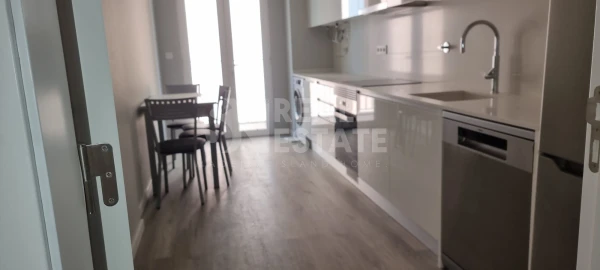 Apartamento T2 para Venda em Funchal (Se)