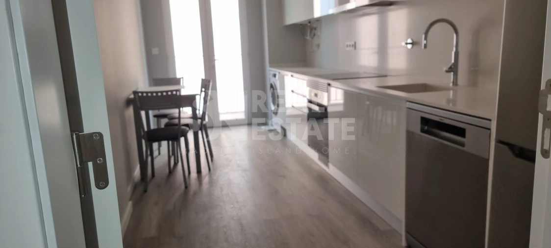 Apartamento T2 para Venda em Funchal (Se) Foto 9