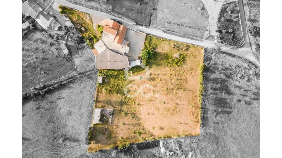 Quinta T3 para Venda em Nossa Senhora de Machede Foto 2