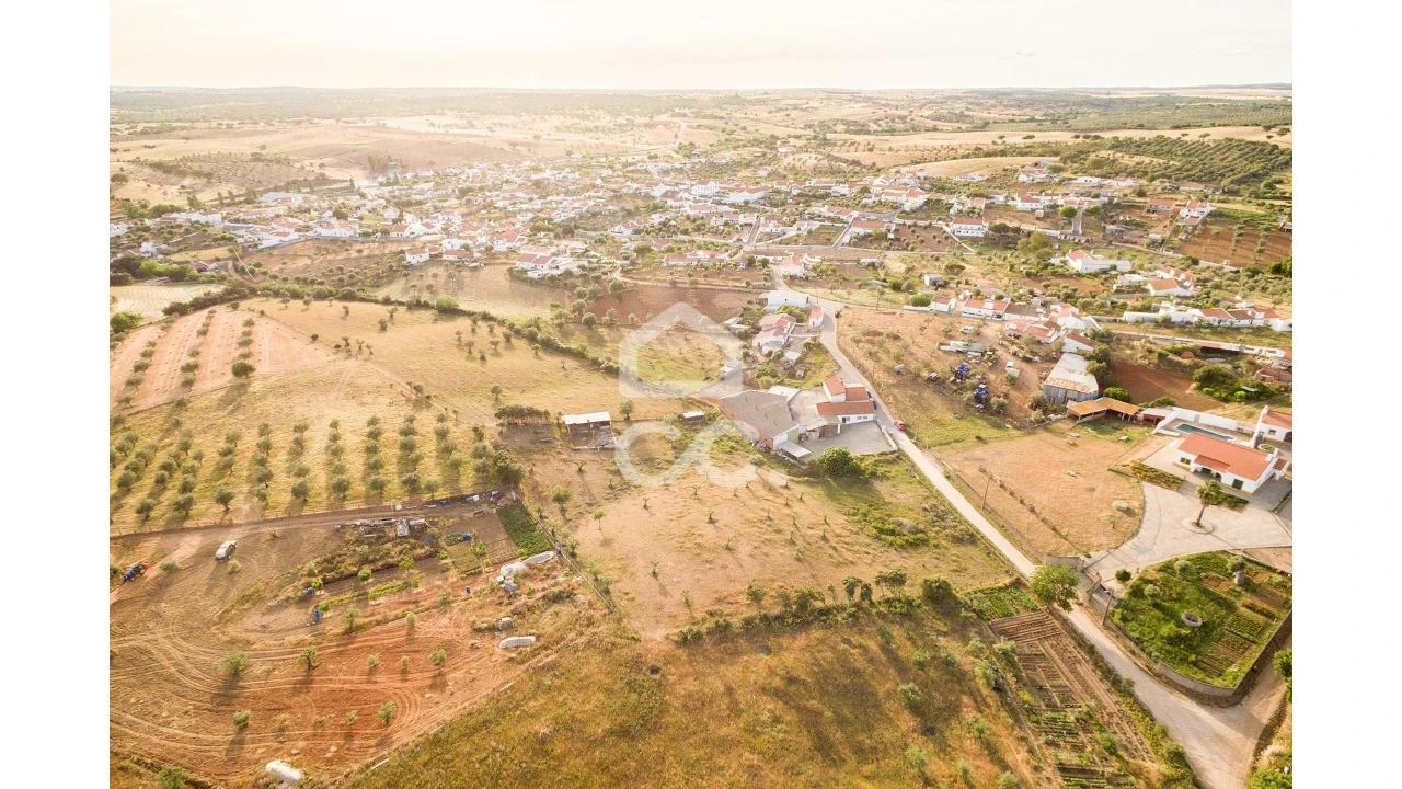 Quinta T3 para Venda em Nossa Senhora de Machede Foto 32
