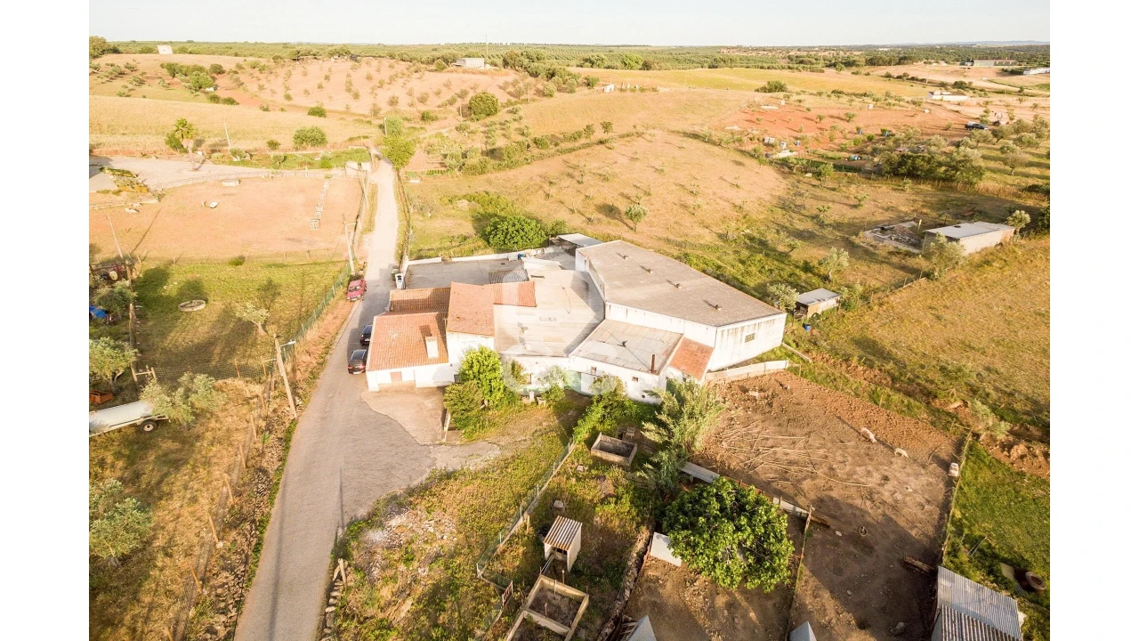Quinta T3 para Venda em Nossa Senhora de Machede Foto 26