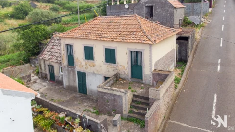 Moradia T2 para Venda em Fajã da Ovelha