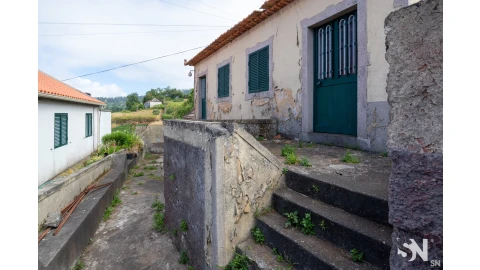 Moradia T2 para Venda em Fajã da Ovelha