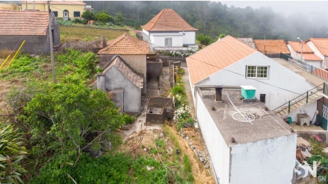 Moradia T2 para Venda em Fajã da Ovelha