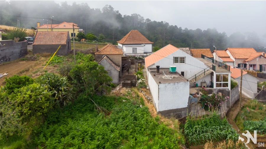 Moradia T2 para Venda em Fajã da Ovelha Foto 26