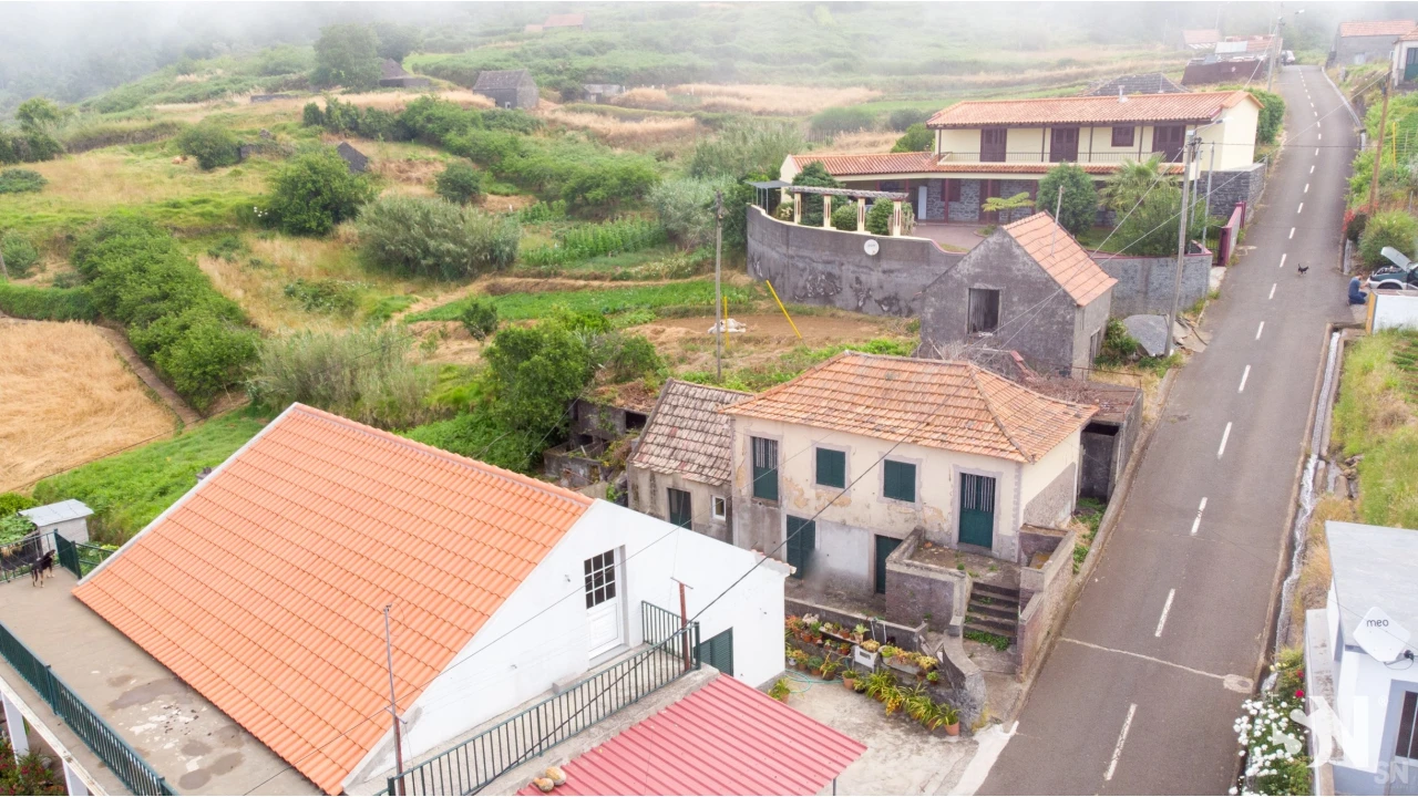 Moradia T2 para Venda em Fajã da Ovelha Foto 24