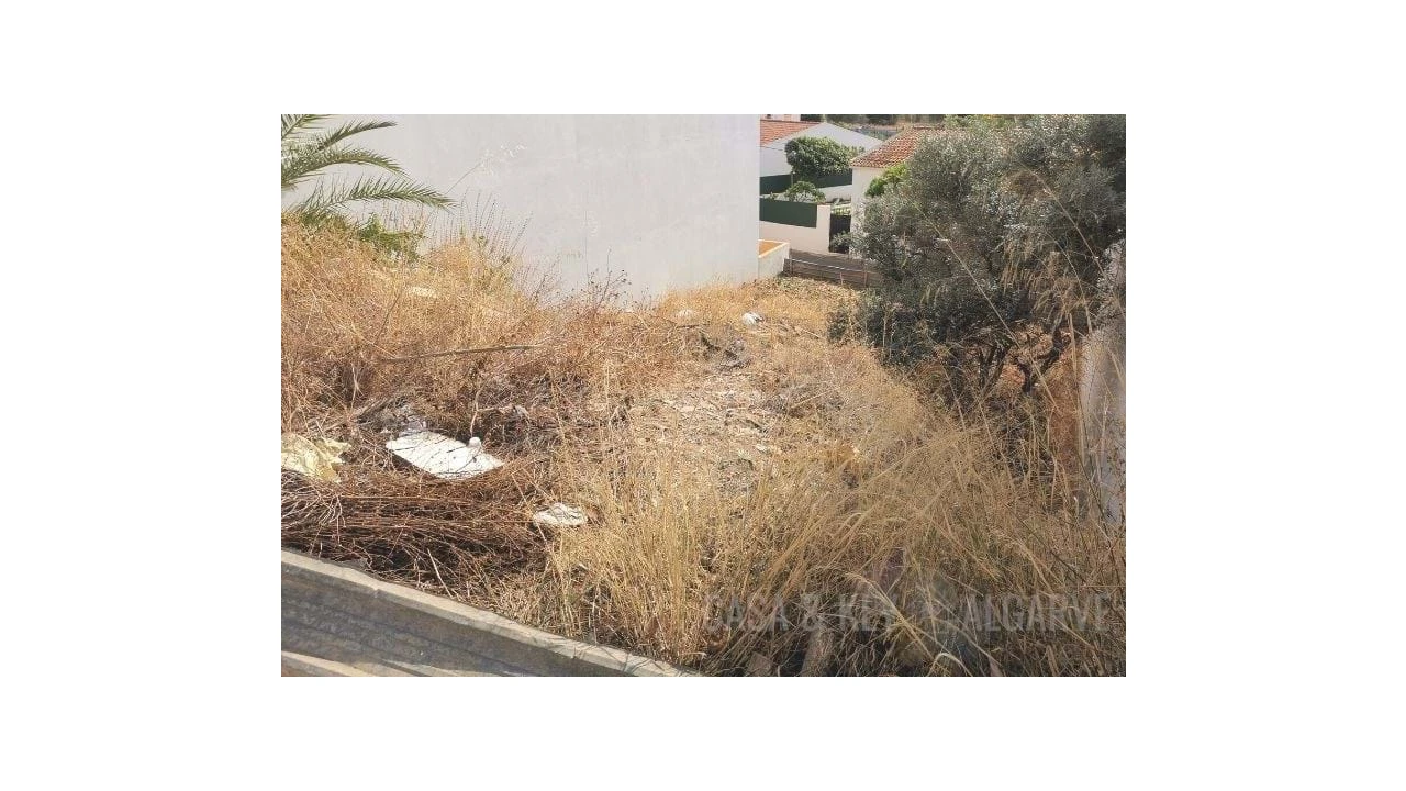 Terreno para Venda em Estômbar e Parchal Foto 10