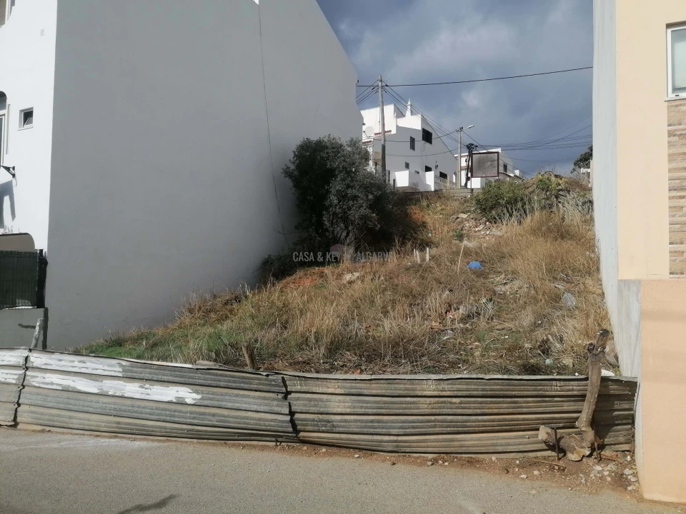 Terreno para Venda em Estômbar e Parchal Foto 2