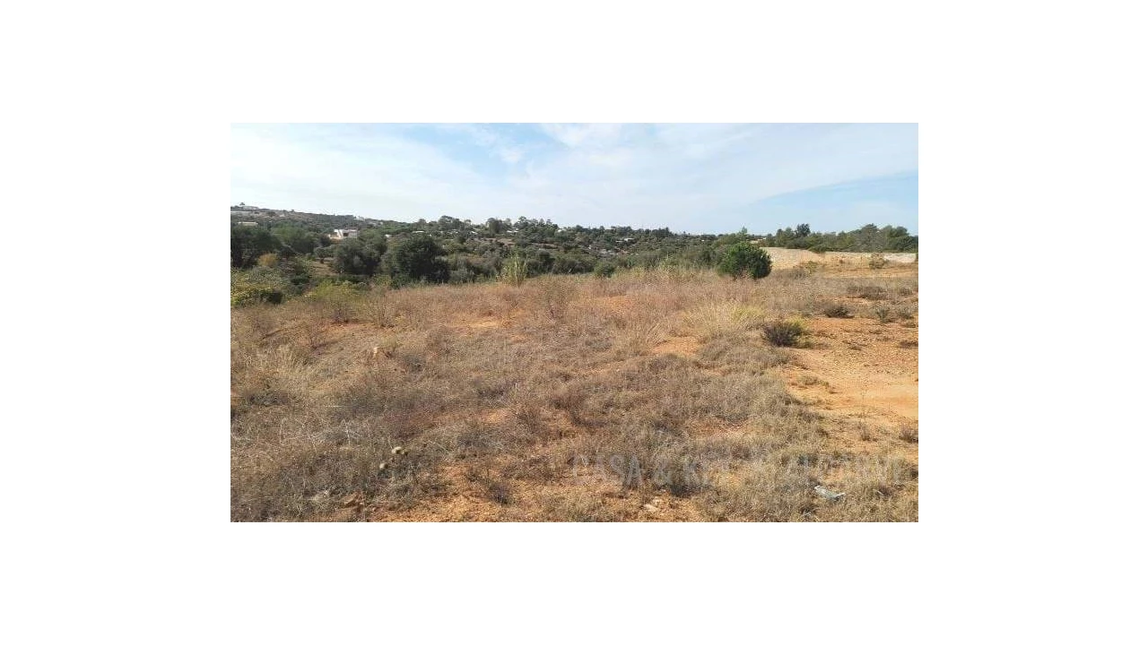 Terreno para Venda em Estômbar e Parchal Foto 6