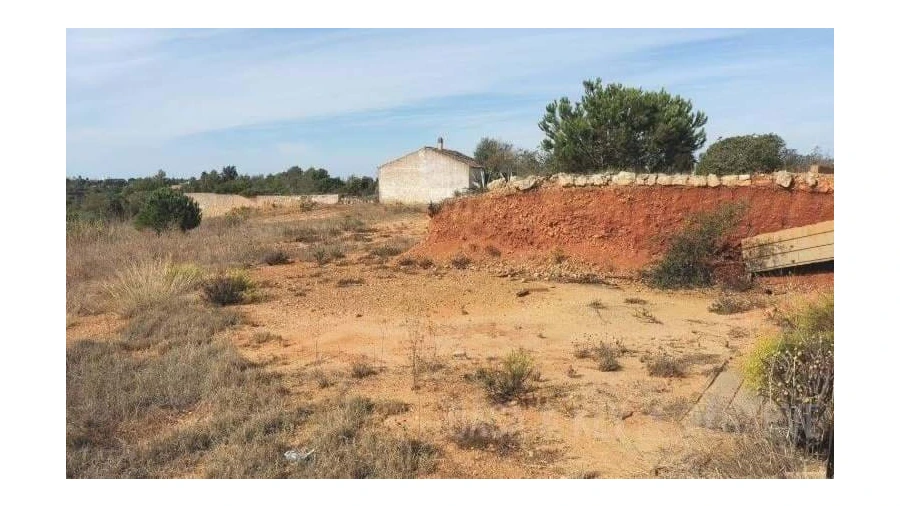 Terreno para Venda em Estômbar e Parchal Foto 4
