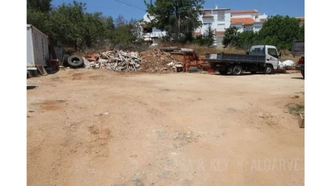 Terreno para Venda em Ferragudo
