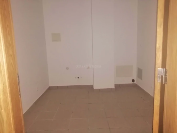 Negócio para Venda em Ferragudo Foto 20