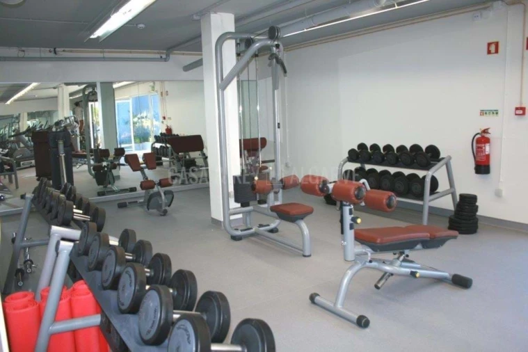 Negócio para Venda em Luz Foto 44