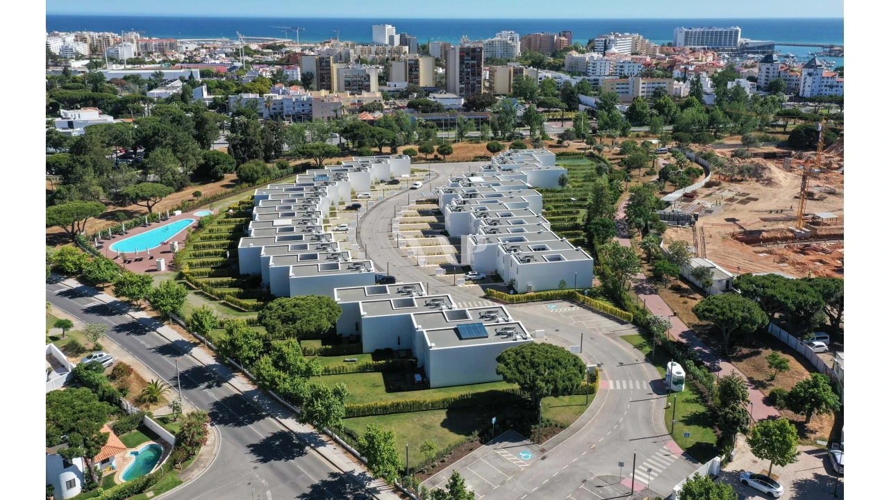Moradia T2 para Venda em Quarteira Planta 2