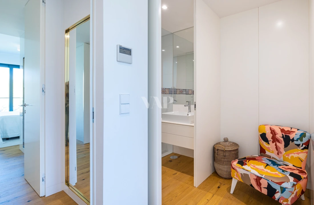 Apartamento T3 para Venda em Quarteira Foto 17