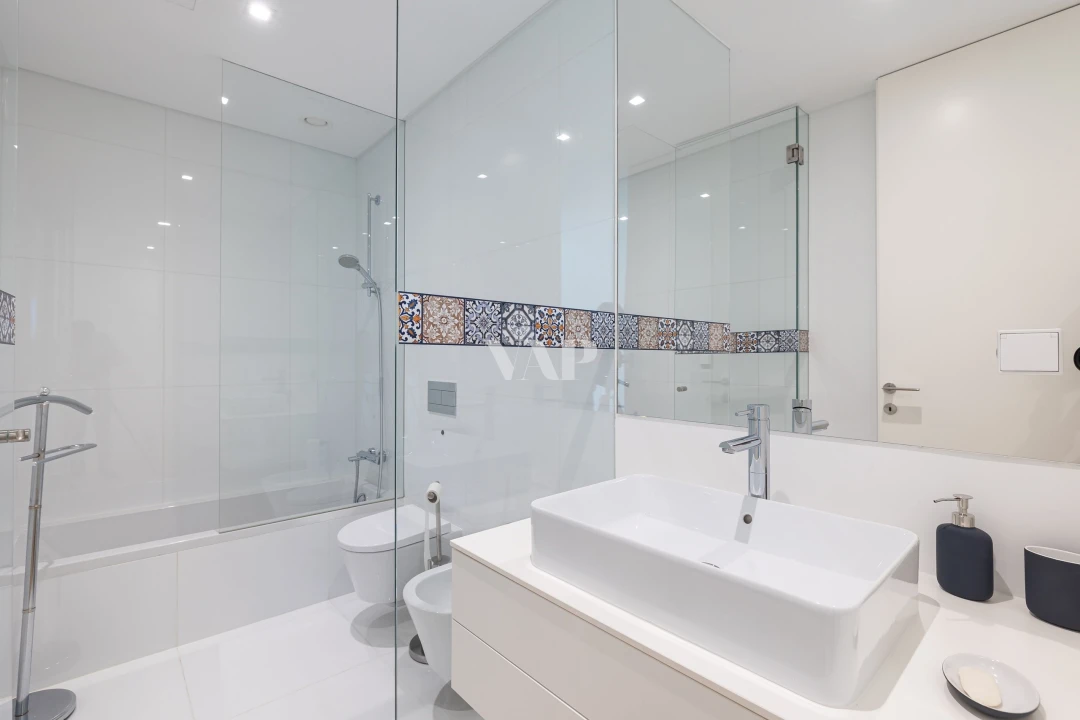 Apartamento T3 para Venda em Quarteira Foto 19