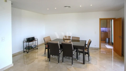 Apartamento T3 para Venda em Quarteira