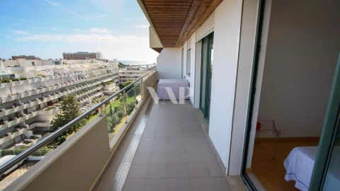Apartamento T3 para Venda em Quarteira