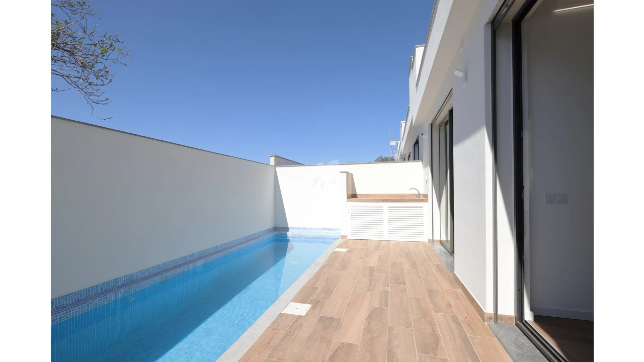 Moradia T3 para Venda em Olhão Foto 15