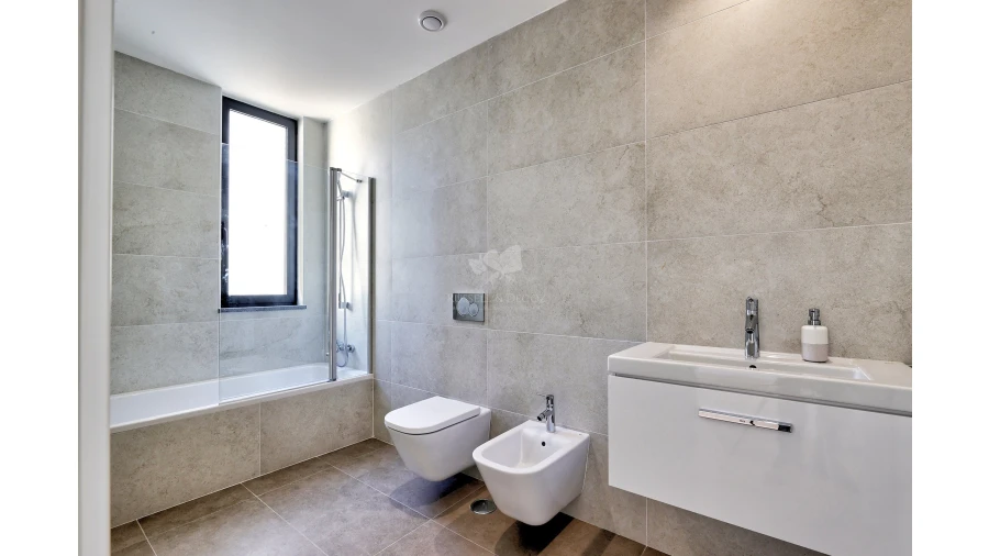 Moradia T3 para Venda em Olhão Foto 8