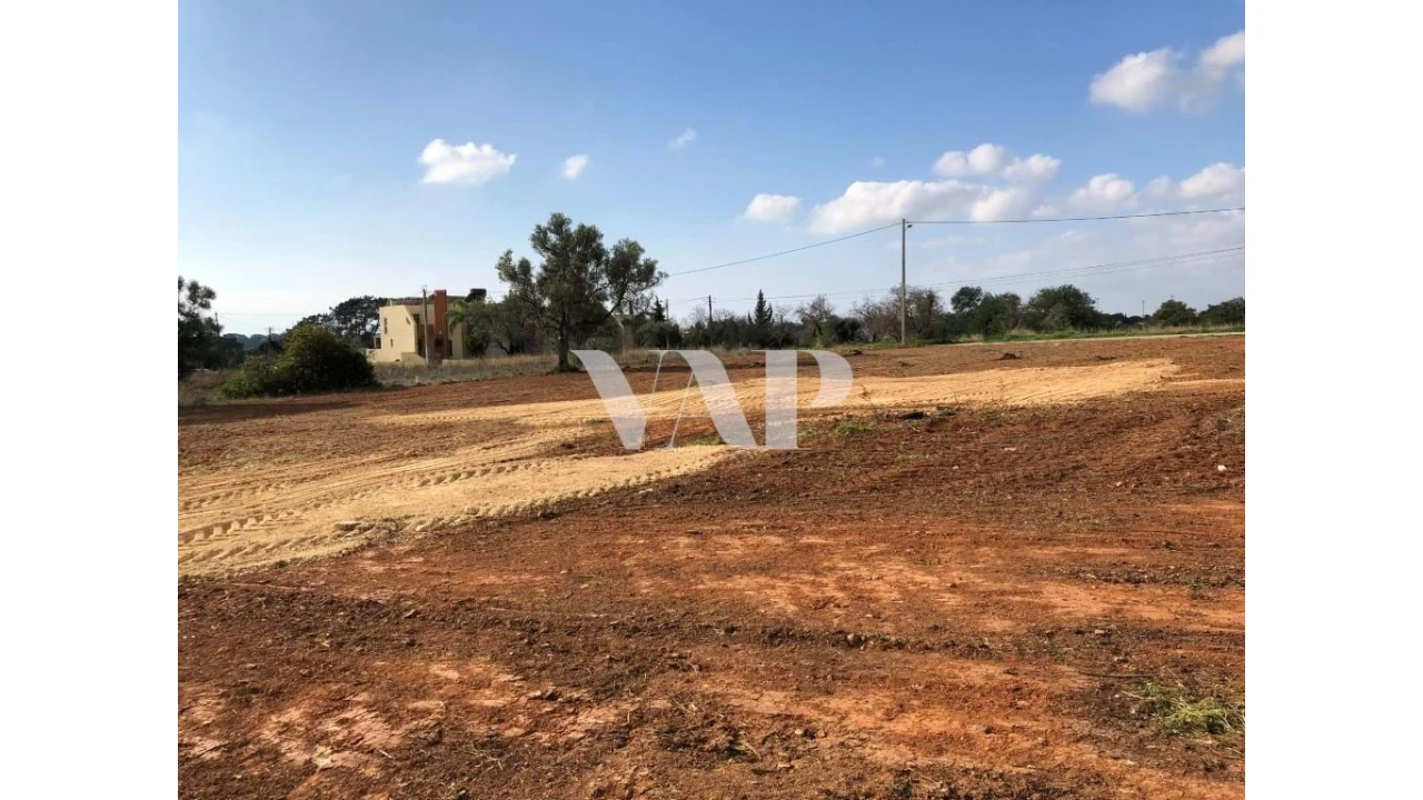 Terreno para Venda em Almancil Foto 3