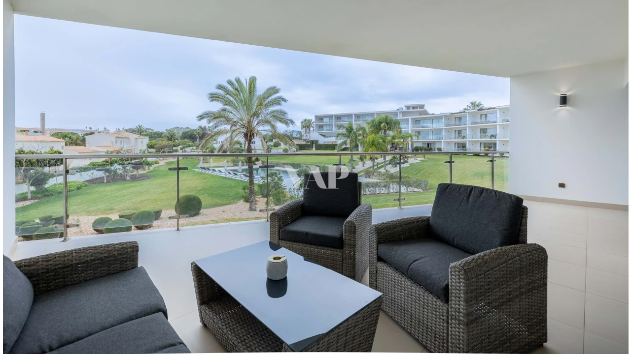 Apartamento T1 para Venda em Albufeira e Olhos de Água Foto 2