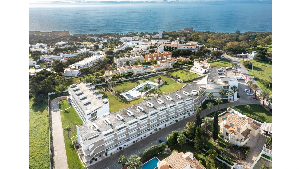 Apartamento T1 para Venda em Albufeira e Olhos de Água Foto 11