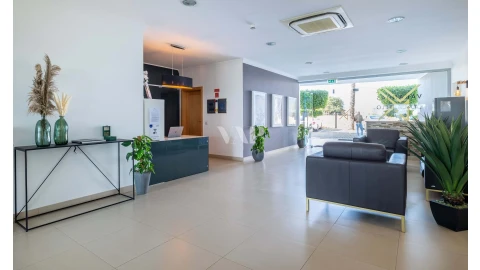 Apartamento T1 para Venda em Albufeira e Olhos de Água
