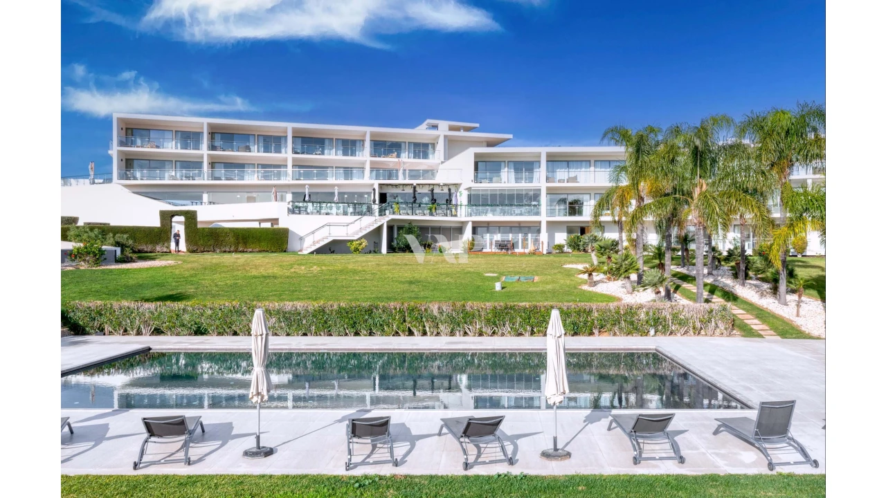Apartamento T1 para Venda em Albufeira e Olhos de Água Foto 14