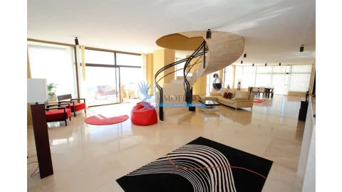 Apartamento T4 para Venda em Albufeira e Olhos de Água