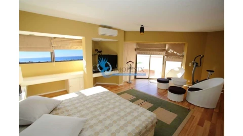 Apartamento T4 para Venda em Albufeira e Olhos de Água