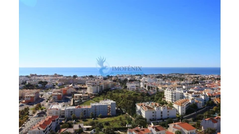 Apartamento T4 para Venda em Albufeira e Olhos de Água