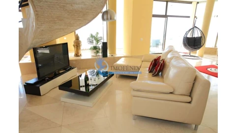 Apartamento T4 para Venda em Albufeira e Olhos de Água