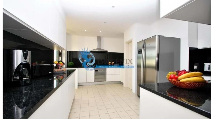 Apartamento T4 para Venda em Albufeira e Olhos de Água Foto 17